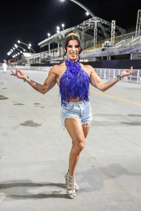 Vivian Cristinelle, a Princesa da Bateria do Tatuapé, revela segredo para silhueta de atleta fitness