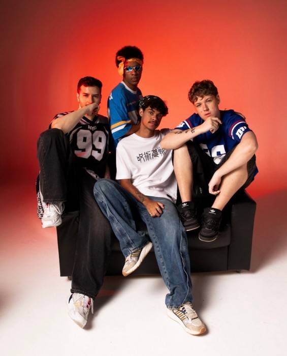 Nextage: a nova boyband brasileira que chega com pop e identidade