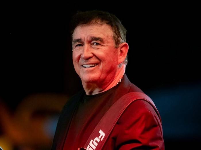 Amado Batista, Guto e Nando, Luccas e Vinícius e Júnior e Campão animal o Terra da Padroeira