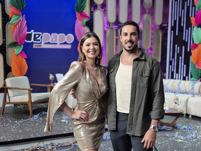 O Carnaval em Foco: Amanda Françozo recebe convidados em seu programa
