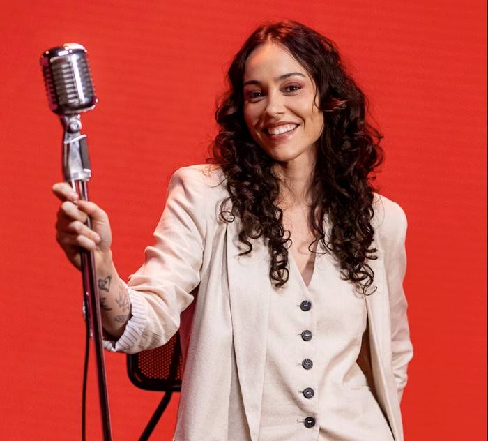 Videoclipe e single de “You’ve Got a Friend” da cantora Manda chegam às plataformas digitais