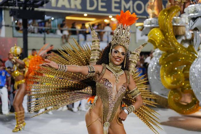 Entre a Sapucaí e Intendente, Nathalia Brito encerra dobradinha do carnaval de 2026
