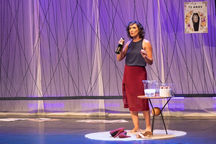 Adriana Birolli desafia o público a dizer NÃO!