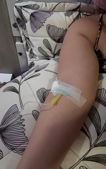 Musa da Colorado, Izadora Morais, fica fora do carnaval após suspeita de embolia por uso de Mounjaro