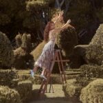 Laufey revela dingle “How I Get” e lança edição deluxe de álbum vencedor do GRAMMY