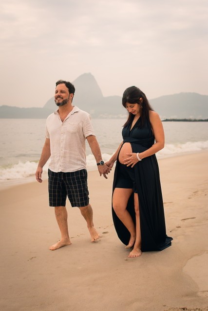 "Ficar e Morar": Uma declaração de amor madura de Tatiana Dias Gomes e Leo Martins