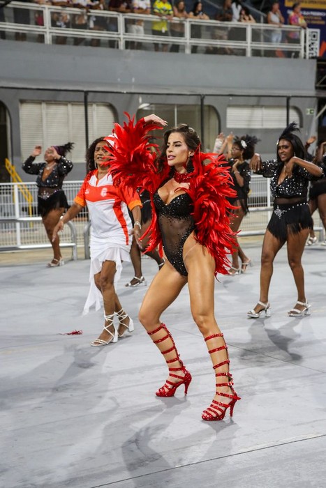 Musa da Colorado promete fantasia dark inspirada em fetiches do OnlyFans