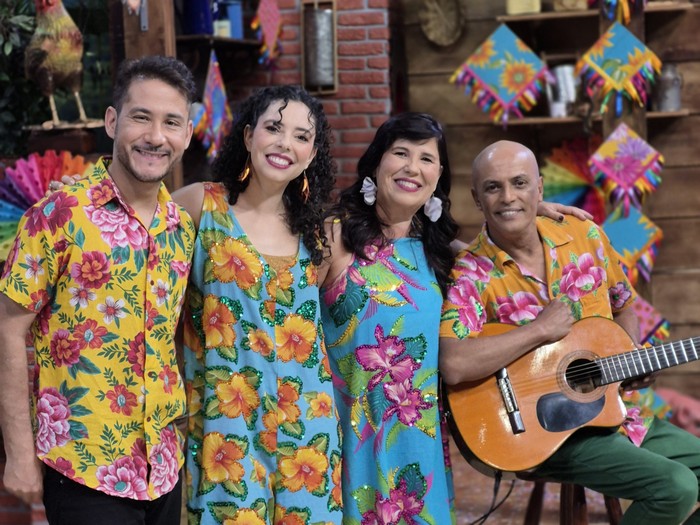 Terra da Padroeira entra na folia com  grupo Paranga, Puro Sangue Country Show, Junior & Gustavo,  Santello & Pavani e O Trio