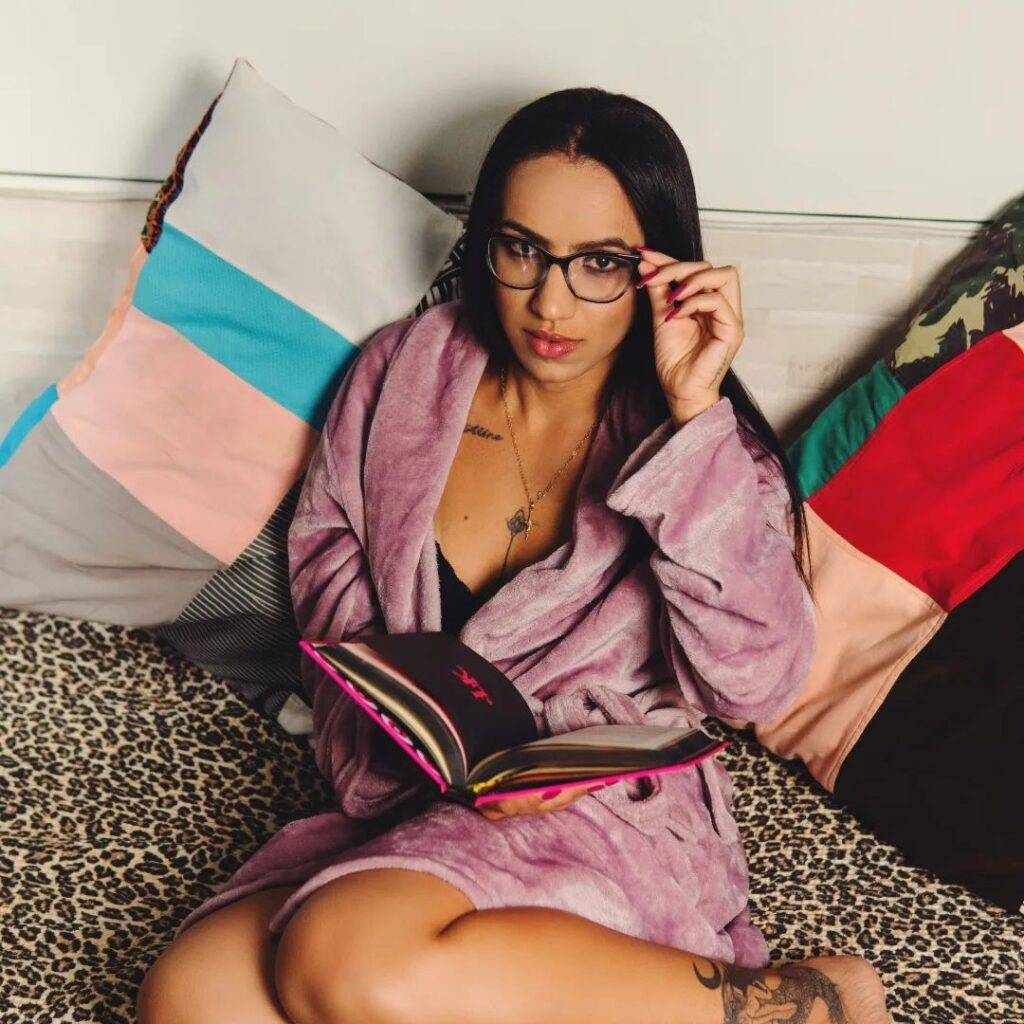 Sara Damaris: Estudante, empreendedora e modelo fitness quer conquistar o Musa do Brasileirão 2026 pelo Atlético Mineiro