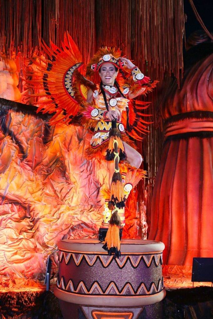 A musa do carnaval: Thalita Souza revela como se tornou a nova estrela da Colorado do Brás