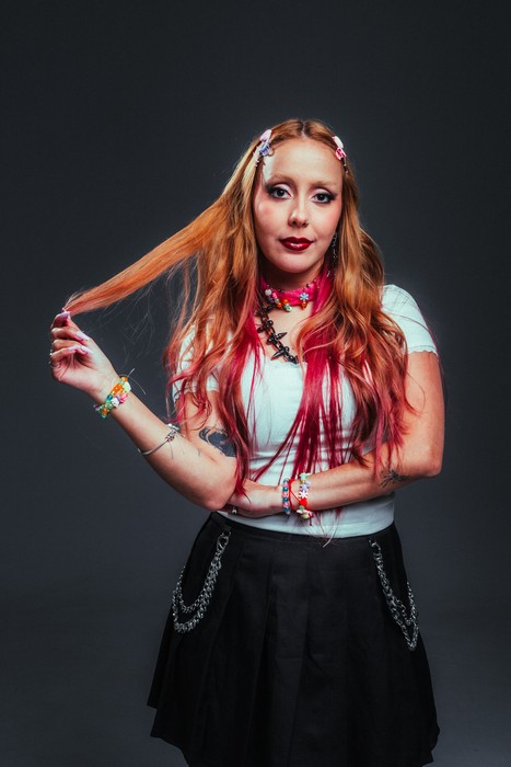 Duda Ruas completa ciclo emocional do EP "bonita demais pra sofrer" com o single "Pra sempre com Você"