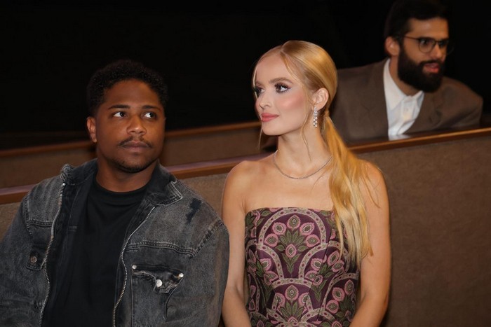 Giovanna Chaves estreia em "O Velho Fusca" e rompe corações nas redes sociais