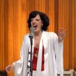 Luna Di deslumbra no “O Novo Sempre Vem”: uma jornada musical sem fronteiras