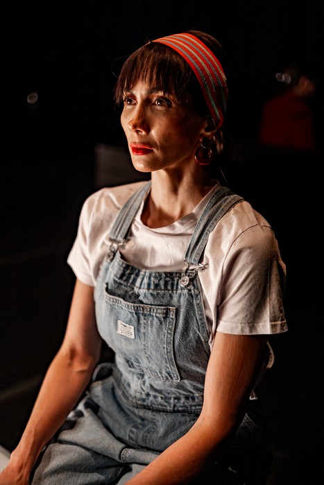 Mayara Mariotto celebra impacto social e sucesso de público na estreia de “Pietà – Um Fractal de Memórias”