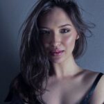 Luísa Locher reflete sobre o Dia da Mulher: “Representar mulheres é um ato de ocupação e celebração de nuances que foram simplificadas”