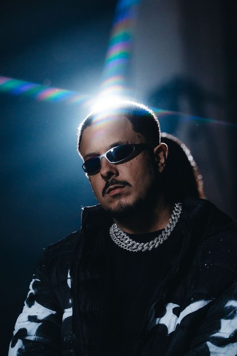 Anezzi pronta a lançar álbum de estreia: “Sonhos São À Prova de Balas”