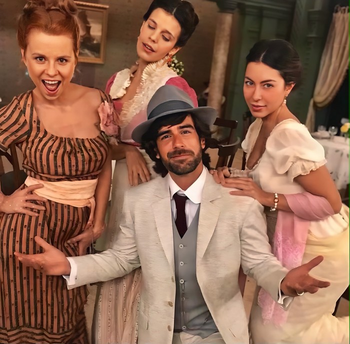 Naty Curvelo: A repórter do TV Fama que revela os bastidores da televisão
