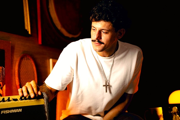Renan Guerra lança música assinada em parceria com Michael Sullivan