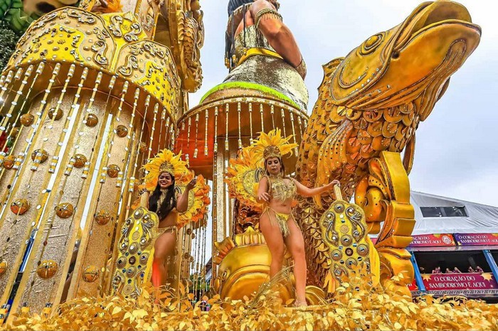 Thalyta Mel anuncia que não irá desfilar mais pela Nenê de Vila Matilde