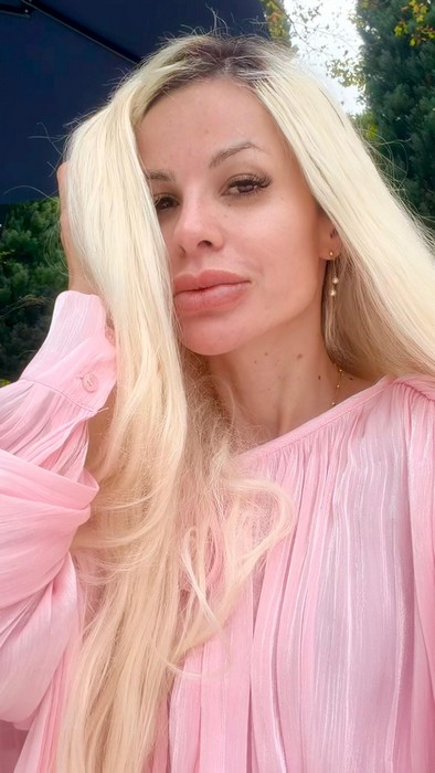 Fhabi Hanna: A influenciadora que revela a verdade sobre estética e cuidados
