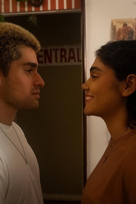 “C’est la vie”: curta estrelado por Gabi Lemos e Ricardo Rodriguez mergulha nas dores silenciosas do fim de um amor