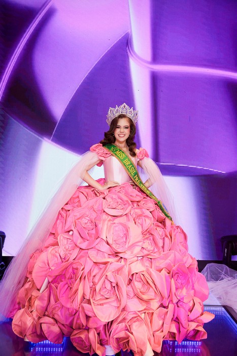 Lorena Blankenheim conquista o título de Miss Brasil Pré-Teen 2026 e representará o Brasil em concurso internacional
