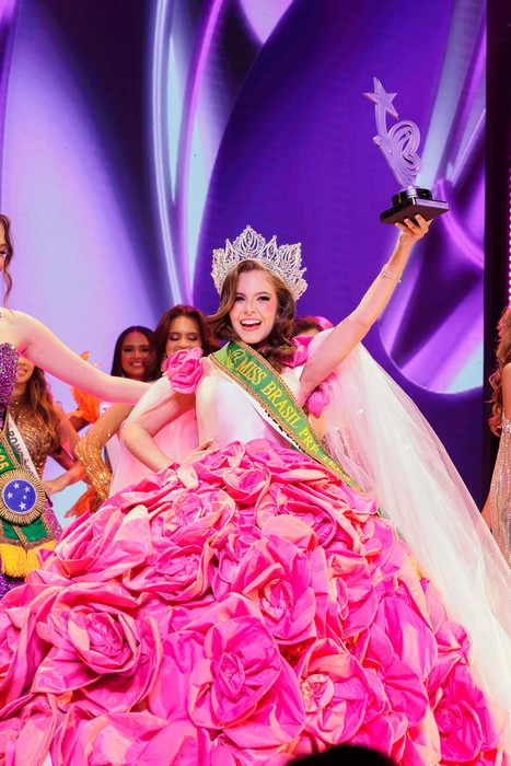 Lorena Blankenheim conquista o título de Miss Brasil Pré-Teen 2026 e representará o Brasil em concurso internacional