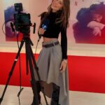 Naty Curvelo assume comando do “TV Fama” enquanto Flávia Noronha está de férias