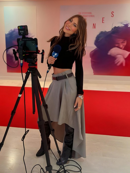 Naty Curvelo assume comando do “TV Fama” enquanto Flávia Noronha está de férias