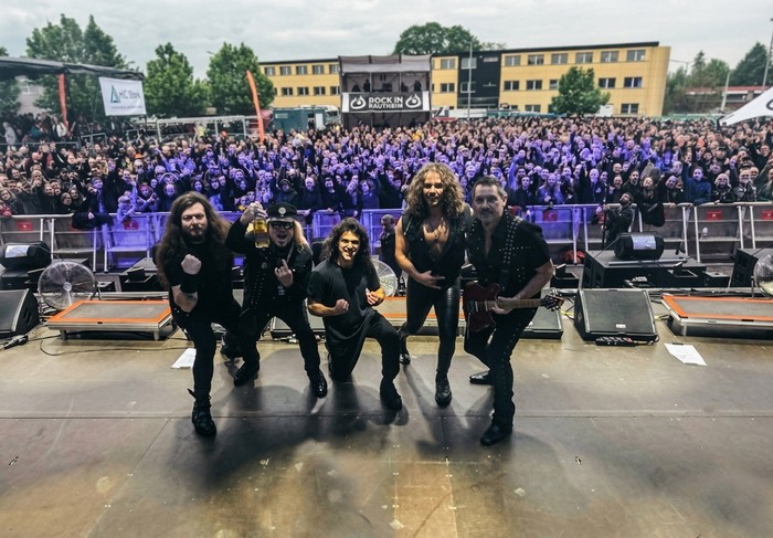 Lenda do Heavy Metal chega a Curitiba: Riot V se apresenta na Ópera de Arame