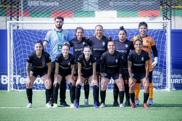 Copa do Brasil: Marcela Soares, afastada por conteúdo adulto,  chega a final com seu time feminino