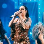 A Favorita: Raphaela Santos deslumbra público no São João da Paraíba