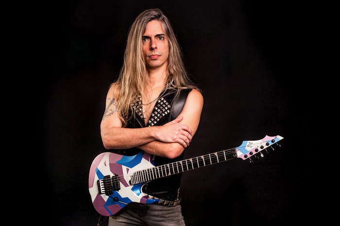 Rock em reviravolta: Alex Meister anuncia single “Memory Lane” para agosto Rock em reviravolta: Alex Meister anuncia single “Memory Lane” para agosto