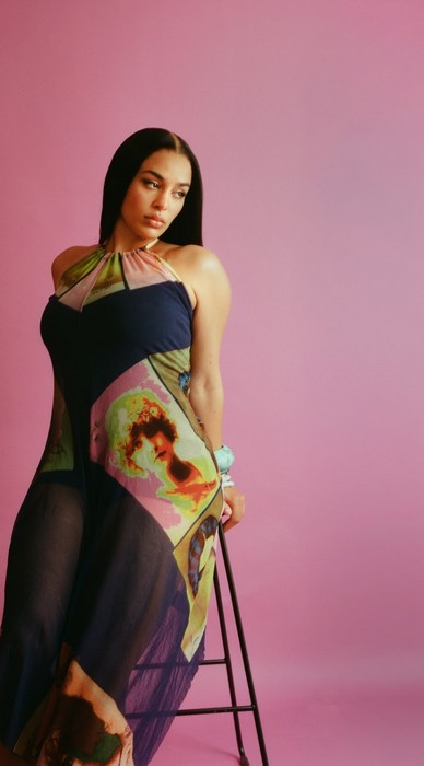 Jorja Smith annuncia novo álbum “What Are The Odds” e lança single “Alive” com Wizkid