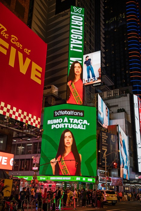 Marcela Soares: Da expulsão à Times Square, a virada de uma jornada Marcela Soares: Da expulsão à Times Square, a virada de uma jornada