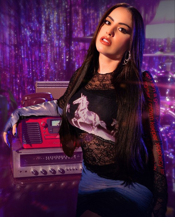 Raphaela Santos estreia no projeto ‘#Quintou’ com EP de 6 Faixas