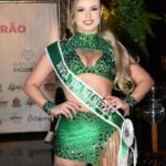 Yasmim Brandão recebe faixa oficial de Musa do Palmeiras e conquista lugar entre as campeãs do Musa do Brasileirão 2026