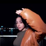 FERNANDA lança pop bilíngue que já ultrapassa 1,5 milhão de streams