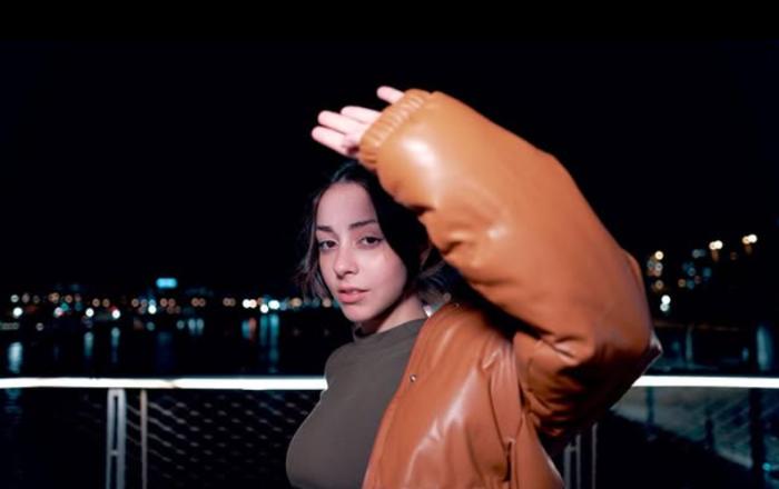 FERNANDA lança pop bilíngue que já ultrapassa 1,5 milhão de streams