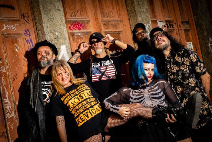 "Bater Cabeça e Rebolar" ganha videoclipe que apresenta a estética Anarkophunk da 808 Punks