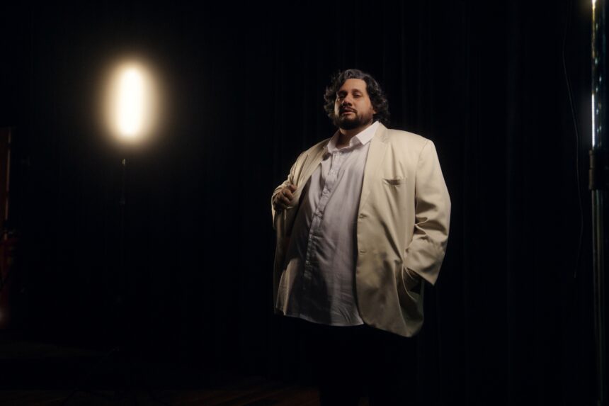 Berg Menezes lança o álbum Faísca, Fagulha Ou Centelha, unificando a música e acessibilidade desde sua concepção criativa