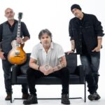 LS Jack lança nova versão de “Garota Dourada” e marca nova fase da banda