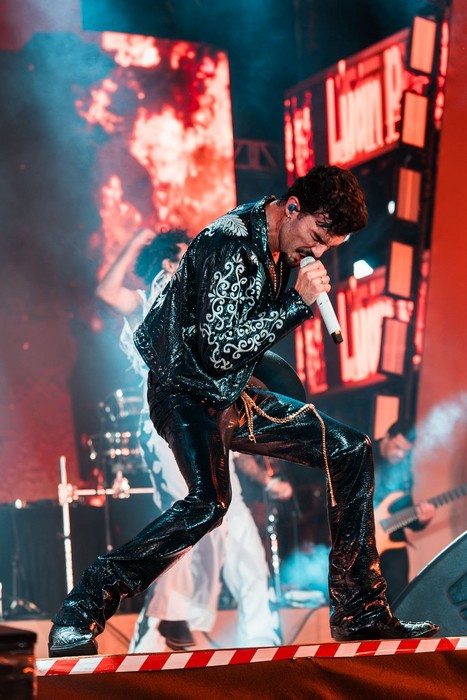 Luan Pereira faz retorno triunfal a Barretos com mega show no Palco Amanhecer