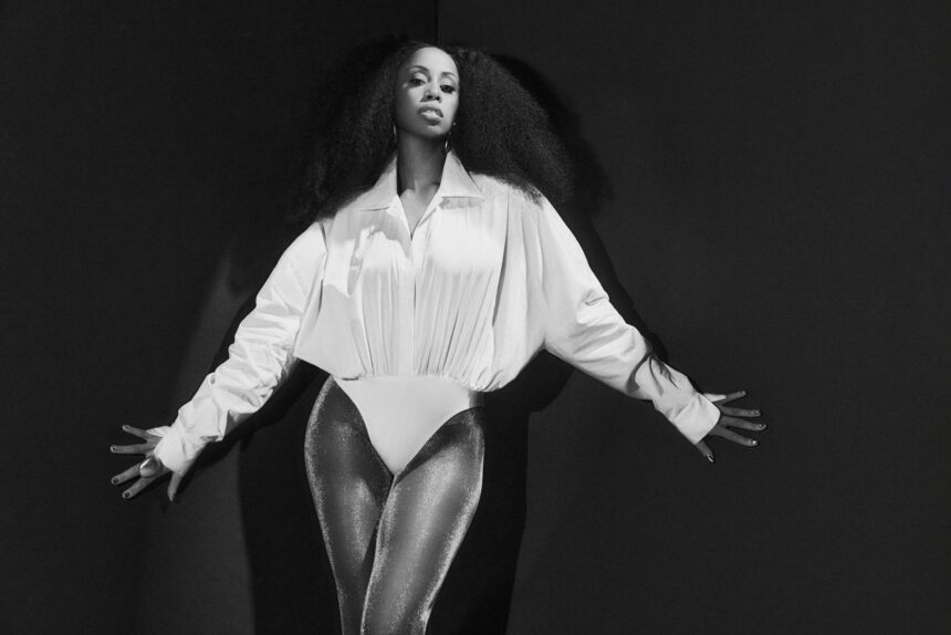 Prestes a fazer show no Brasil, Rochelle Jordan lança “TTW (Kaytranada Remix)”