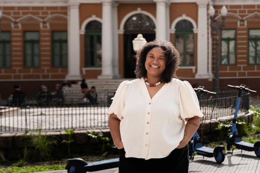 Exposição EU AFETO abre espaço para 20 artistas negros em Porto Alegre