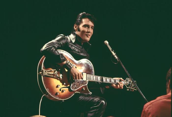 Elvis Presley chega ao Brasil em turnê de seis capitais