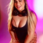 Em nova fase da carreira, Juli Figueiró faz turnê de shows pelo Brasil como DJ