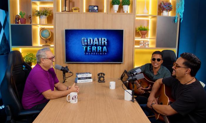 Kleo Dibah & Rafael retornam aos palcos e Pedro Libe conversa com Odair Terra