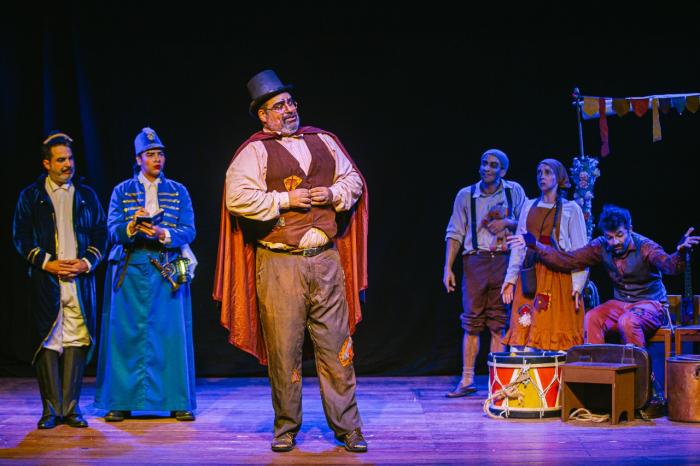 Os mendigos e o pato do imperador: a temporada que mistura circo e commedia dell’arte