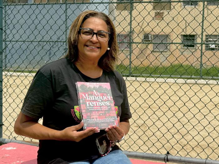 As Mangueirenses: Livro sobre mulheres do Morro da Mangueira ganha destaque